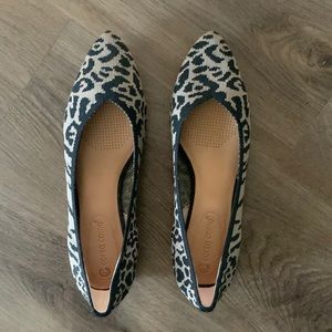 Cheetah print flats-like new!